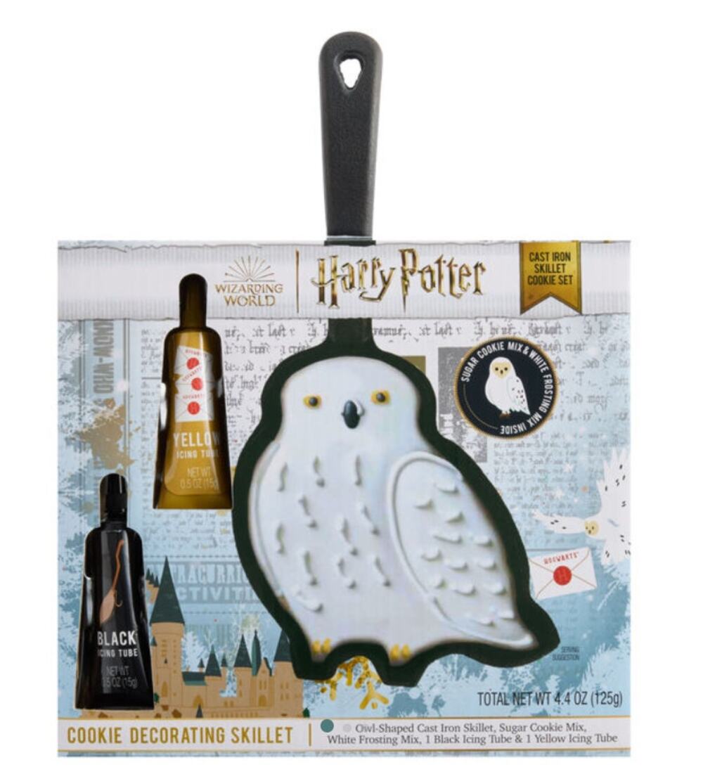 Harry Potter Hedwig Owl Cast Iron Skillet Cookie Set Cookie Decorating Pan NEW